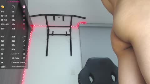 INSTAGRAM   Th1rss online show from January 5, 2025, 3:22 am