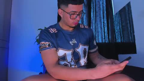 thadeo_king online show from June 5, 2026, 2:45 pm