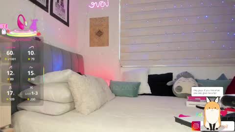 Snapshot of thaeltaylor chatting on February 9, 2025, 7:09 pm  Thael online show from February 9, 2025, 7:09 pm