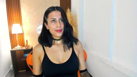 Sweet Thais  online show from September 19, 2025, 12:06 pm