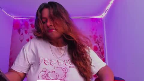 Andreina online show from September 28, 2025, 3:01 am