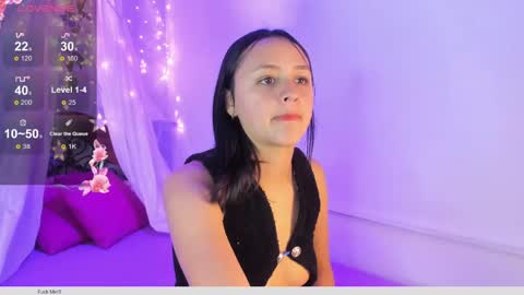 thalia_ecos online show from May 14, 2026, 7:53 pm