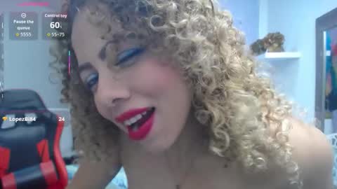 Andrea online show from November 15, 2025, 1:36 am