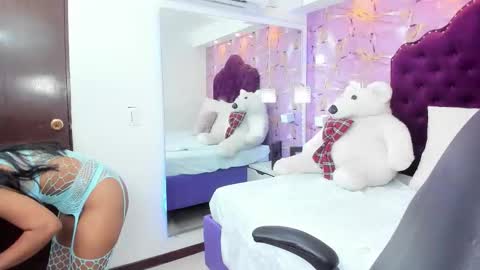 Thalia Nichols online show from March 23, 2026, 8:13 pm