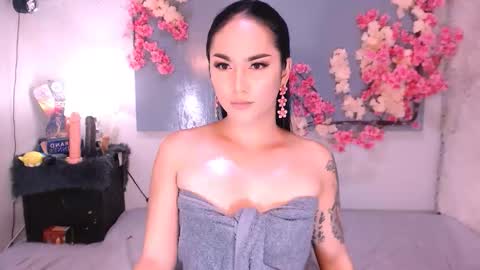 Snapshot of thalia_venture chatting on October 18, 2025, 10:38 am Thalia online show from October 18, 2025, 10:38 am