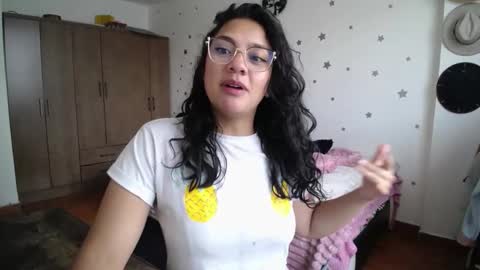    online show from December 4, 2025, 6:49 pm