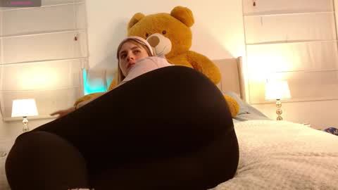   online show from January 3, 2025, 11:23 pm