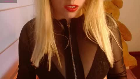   online show from January 20, 2025, 11:43 pm