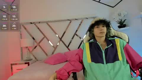 thanier_18 online show from June 7, 2026, 2:59 am