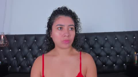 thara webstter online show from February 12, 2025, 11:40 am