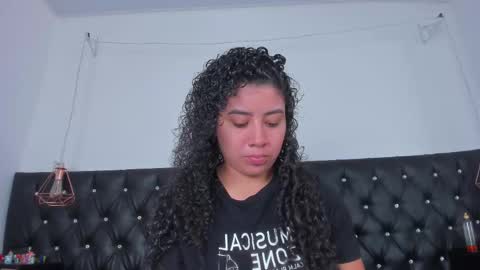 thara webstter online show from February 18, 2025, 5:53 pm