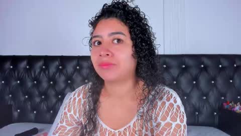 thara webstter online show from September 20, 2025, 11:44 am