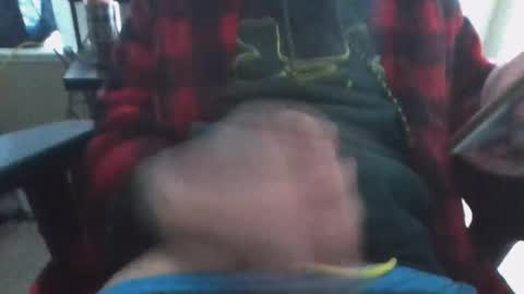 A guy online show from November 9, 2025, 3:54 pm