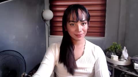 thatslut_deia online show from March 17, 2026, 9:01 am