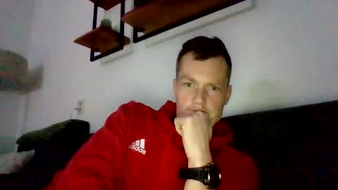 Dennis online show from November 15, 2025, 2:57 pm