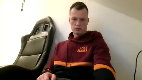 Dennis online show from December 17, 2025, 9:10 pm