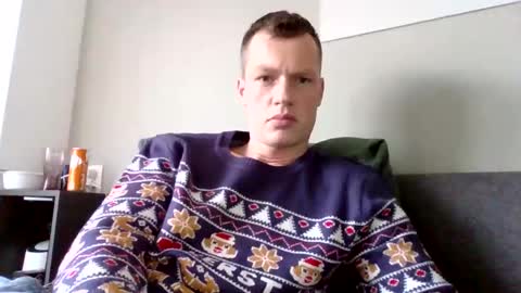 Dennis online show from December 22, 2025, 1:52 pm