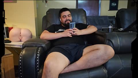 Snapshot of the_alpha_dog_xxx chatting on September 9, 2025, 9:03 pm the_alpha_dog_xxx online show from September 9, 2025, 9:03 pm