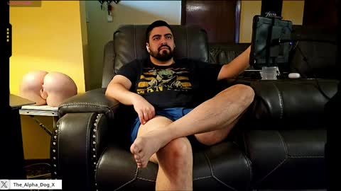 Snapshot of the_alpha_dog_xxx chatting on May 7, 2026, 5:51 pm the_alpha_dog_xxx online show from May 7, 2026, 5:51 pm