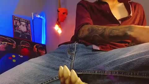 GIORGGIO online show from November 27, 2025, 7:10 am