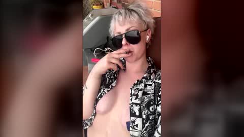 Snapshot of the_arctic_beaty chatting on February 28, 2026, 12:17 pm the_arctic_beaty online show from February 28, 2026, 12:17 pm