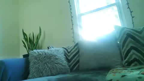 The Cream Team VA online show from October 20, 2025, 8:42 pm