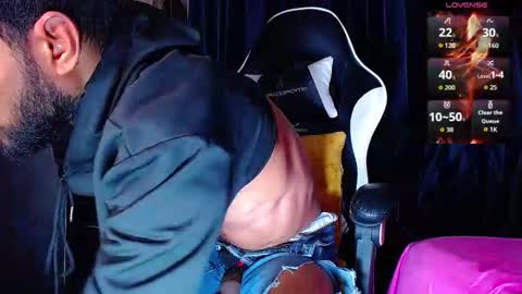 the dog lian online show from February 3, 2026, 11:48 am