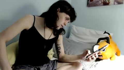 Snapshot of the_dough_nut chatting on February 20, 2026, 6:19 am The Dough-Nut online show from February 20, 2026, 6:19 am