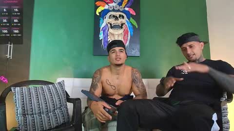 SCOTT  THEO  KAMERON  GENDERSON online show from February 7, 2026, 8:12 pm