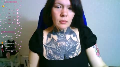 the_ice_owl online show from October 27, 2025, 5:11 am