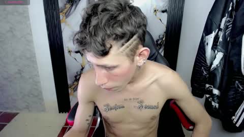 the_latin_boy02 online show from November 27, 2025, 6:54 pm