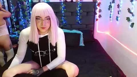 Snapshot of the_lesbian_game chatting on January 10, 2025, 3:50 am the_lesbian_game online show from January 10, 2025, 3:50 am