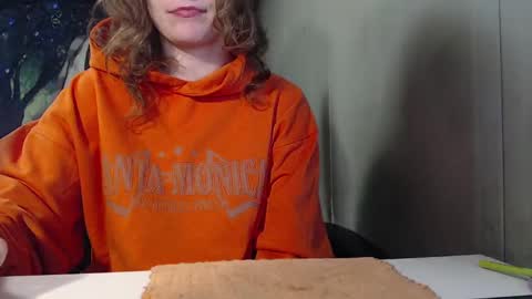 Snapshot of the_prettywondder chatting on February 7, 2025, 1:43 pm Ekye online show from February 7, 2025, 1:43 pm