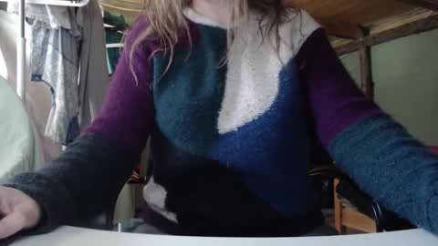 Snapshot of the_prettywondder chatting on September 19, 2025, 9:22 am Ekye online show from September 19, 2025, 9:22 am