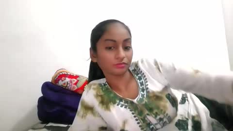 Snapshot of the_right_girl chatting on September 18, 2025, 11:56 am Suzan Sexy online show from September 18, 2025, 11:56 am