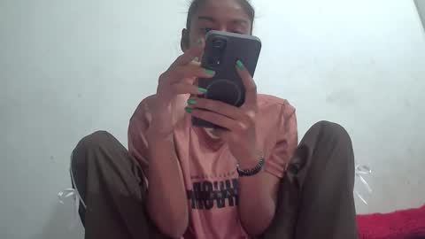 Suzan Sexy online show from December 15, 2025, 5:23 am