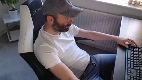 the_sensual_masturwait online show from September 22, 2025, 5:26 pm