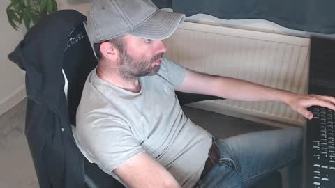 the_sensual_masturwait online show from October 8, 2025, 7:11 pm