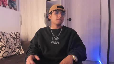 Danny online show from September 16, 2025, 4:13 am