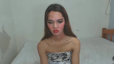 Snapshot of thea121698 chatting on October 20, 2025, 6:41 pm thea121698 online show from October 20, 2025, 6:41 pm
