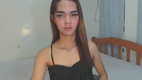 Snapshot of thea121698 chatting on October 23, 2025, 6:02 am thea121698 online show from October 23, 2025, 6:02 am