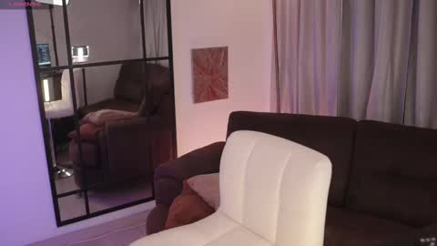 Thea online show from October 17, 2025, 11:40 pm