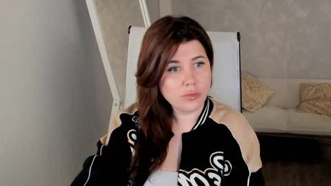 Thea online show from April 30, 2026, 1:39 pm