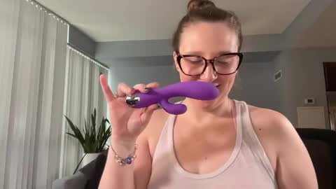 Addison Phoenix online show from January 22, 2025, 3:40 pm