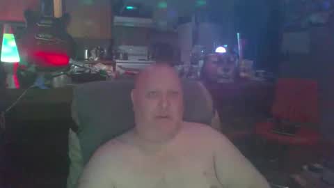 Snapshot of thealiensarecumming chatting on June 9, 2026, 6:25 am thealiensarecumming online show from June 9, 2026, 6:25 am