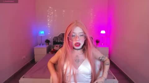 Snapshot of theangelykitty chatting on January 28, 2025, 1:29 am theangelykitty online show from January 28, 2025, 1:29 am