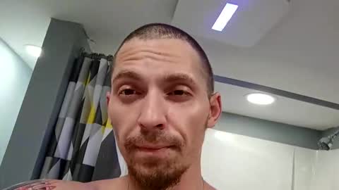 theauroravee online show from April 5, 2026, 9:06 am