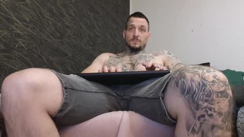 John online show from January 4, 2025, 4:32 pm