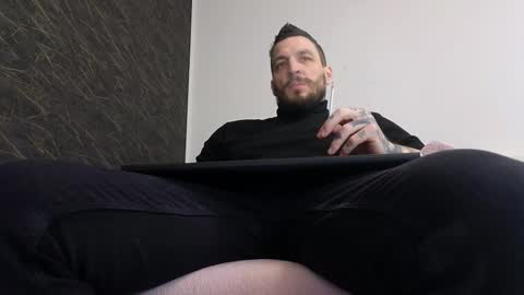 John online show from February 19, 2025, 9:28 am