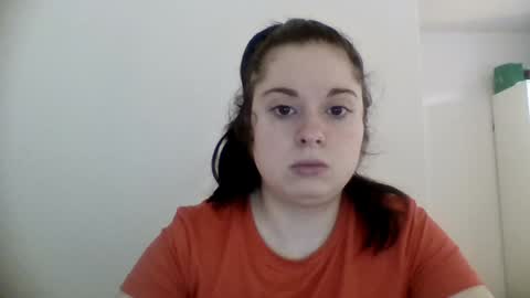 Snapshot of theblackdiamond194588 chatting on December 17, 2024, 9:50 am raissa online show from December 17, 2024, 9:50 am